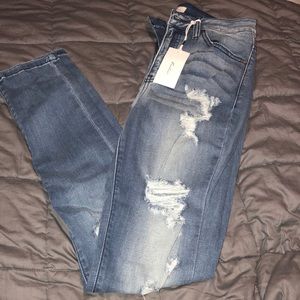 Distressed Skinny Jeans